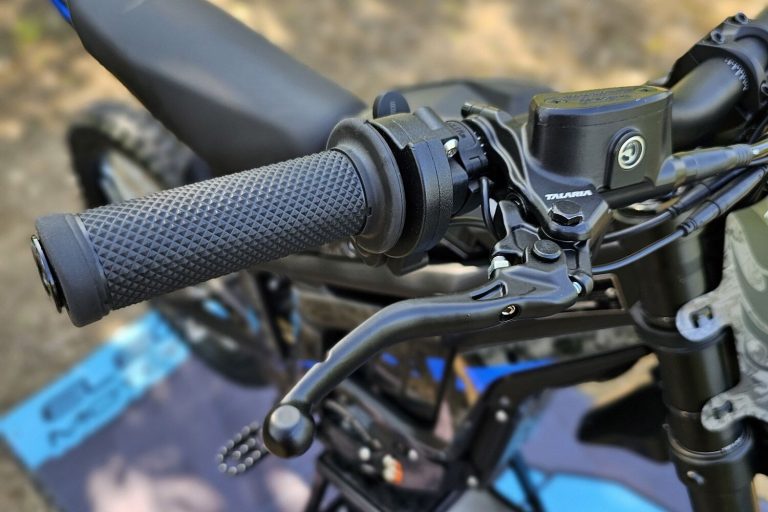 4-moto-electrique-sting-5500-pro
