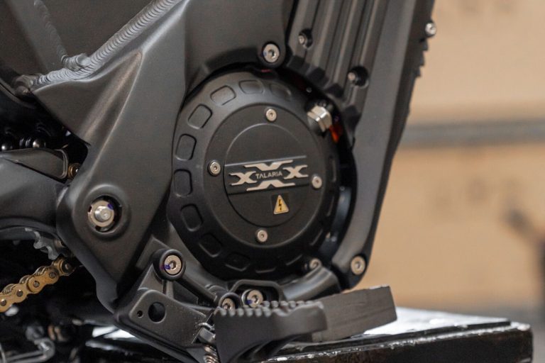 5-moto-electrique-talaria-xxx