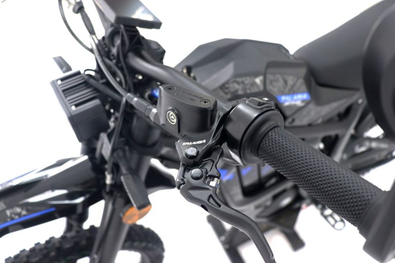 8-moto-electrique-sting-5500-pro