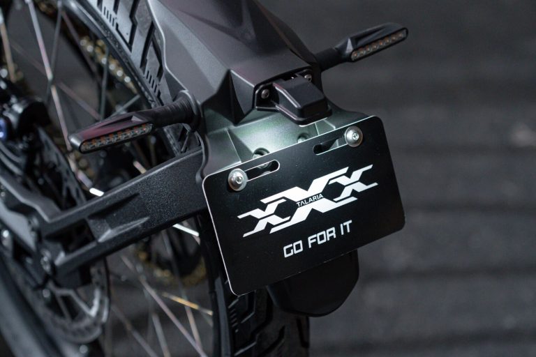 8-moto-electrique-talaria-xxx