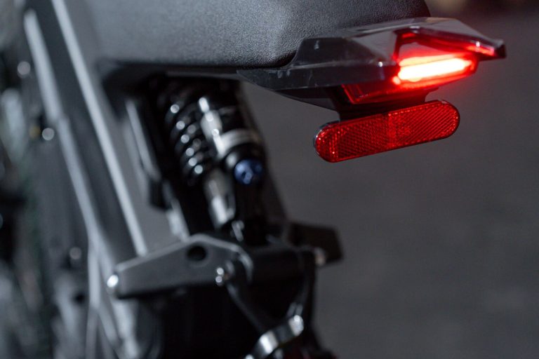 9-moto-electrique-talaria-xxx
